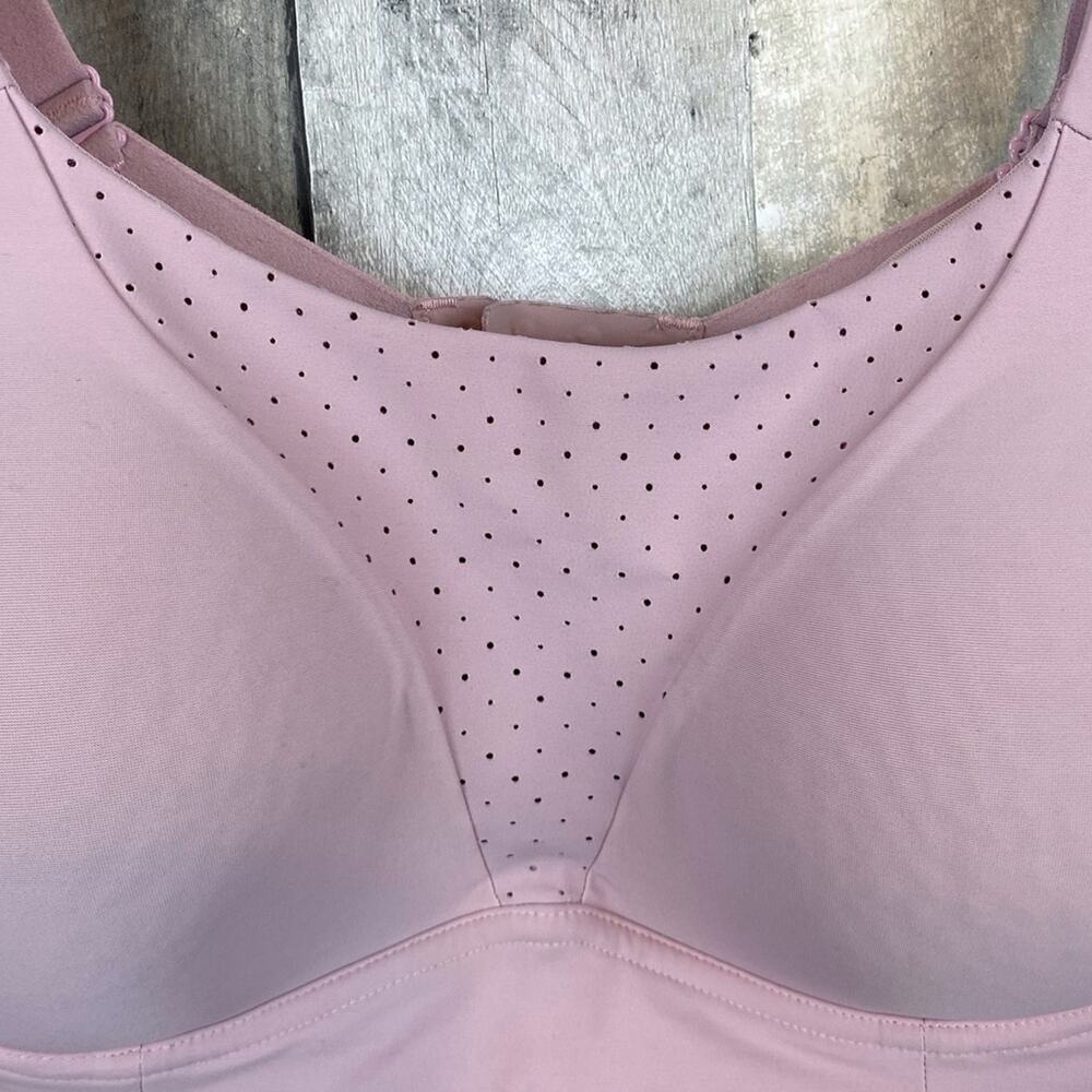 Lululemon Run Times Bra *High Support, B–E Cups in Lunar Rock Size 38DD. - Picture 4 of 13